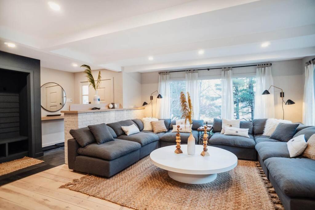 Prattvilla -Catskill -Mountain Escape 5 Bedroom ,3 Bath With Hot Tub Prattsville ภายนอก รูปภาพ